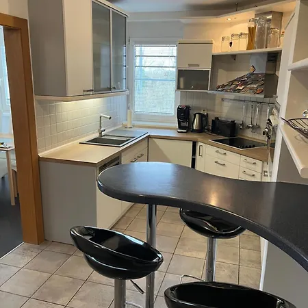 Apartman Butterfly Residence,165m2 Spacious With 4 Free Parking Spaces,playground And Gym Pozsony