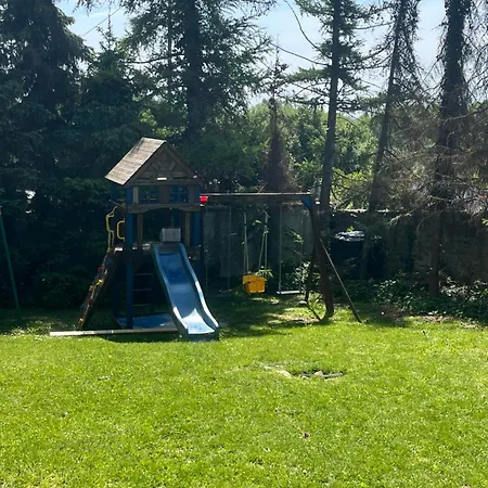 Butterfly Residence,165m2 Spacious With 4 Free Parking Spaces,playground And Gym * Bratislava